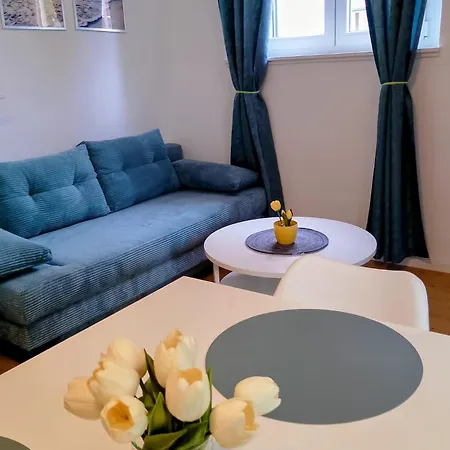 Apartment Tirkiz Near Center With Free Parking Split