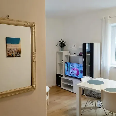 Apartment Tirkiz Near Center With Free Parking *