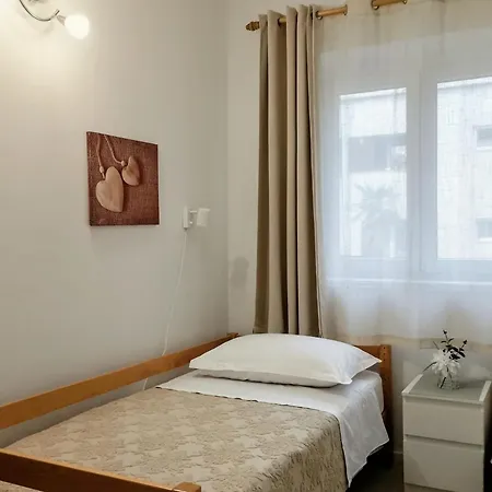 Tirkiz Near Center With Free Parking Apartment *
