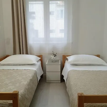 Apartment Tirkiz Near Center With Free Parking *